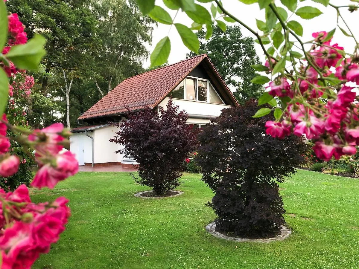 Vakantiehuis Ferienhaus Direkt An Der Spree Mit Whirlpool Und Sauna Berlijn